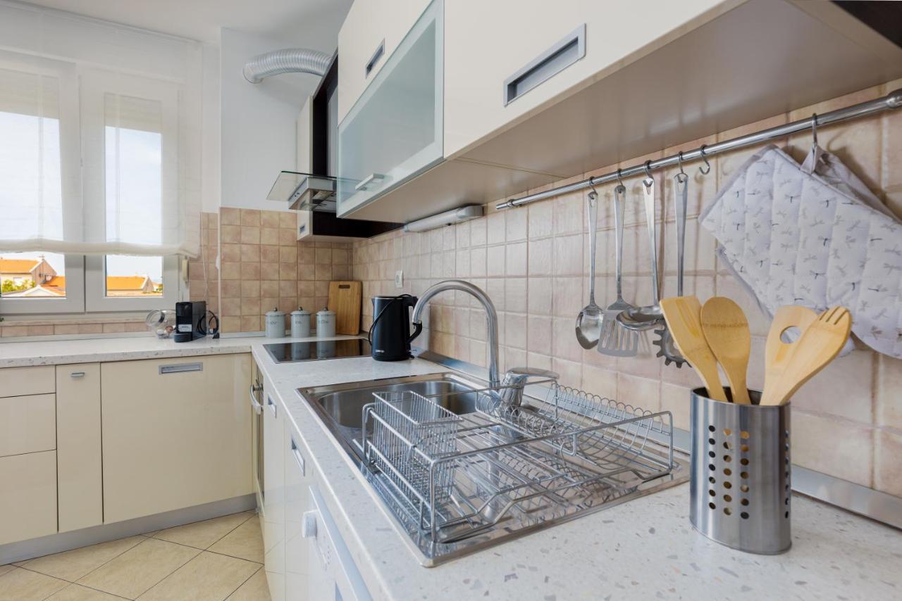 Karlita Apartment Solin Exterior foto
